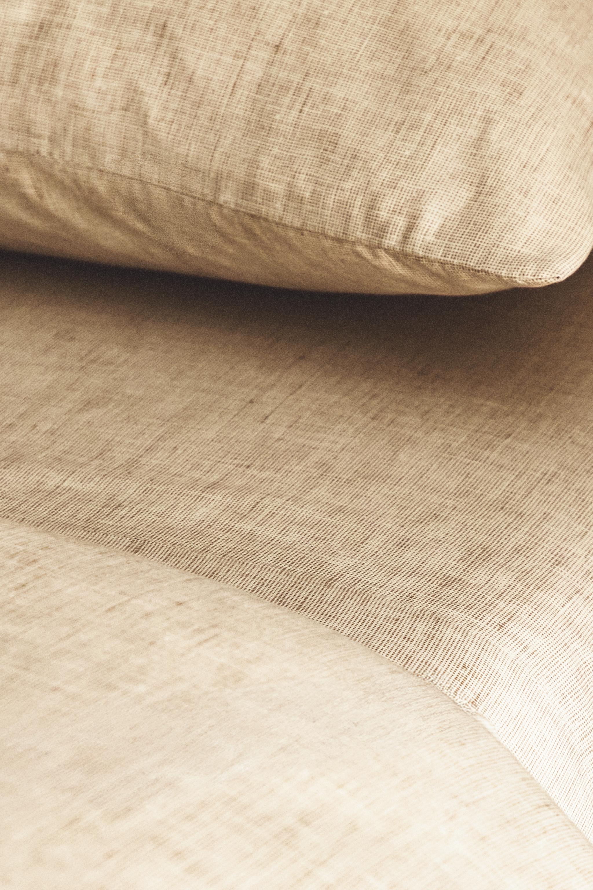 TEXTURED SATEEN PRINT FLAT SHEET